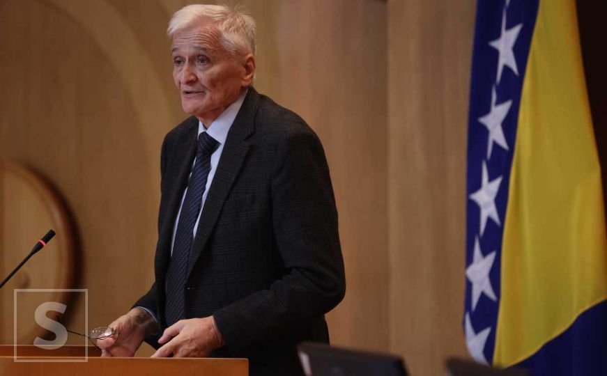 Špirić: 'SDA će od BiH prije napraviti ringišpil, nego državu. Opozicija iz RS su korisni idioti'