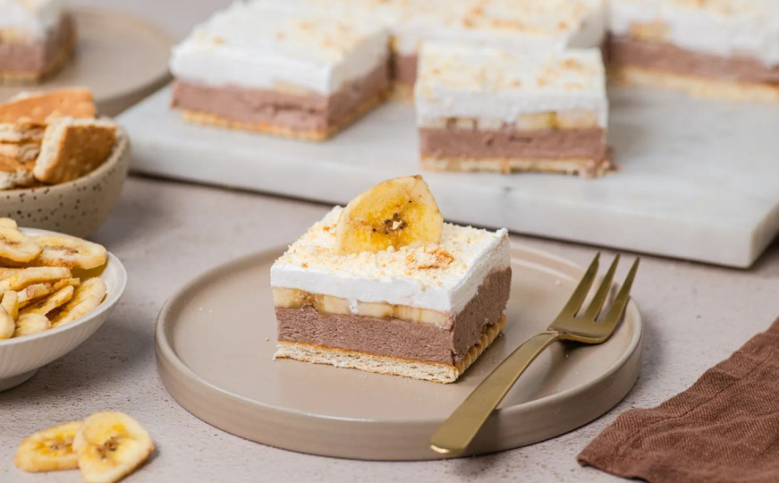 Malo sastojaka i lagana priprema: Najukusniji čoko-banana kolač bez muke i pečenja