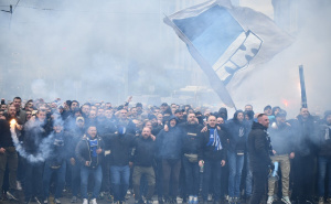 Manijaci na ulicama Sarajeva: Pogledajte fenomenalnu atmosferu iz kortea