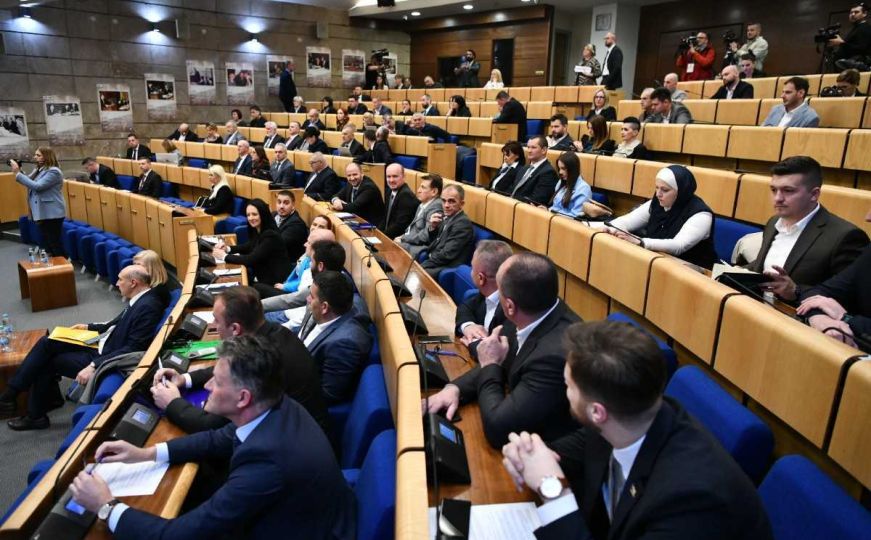 Danas sjednica Federalnog parlamenta: Raspravljat će se o Nacrtu zakona o gasu i niz drugih odredbi