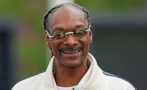 Snoop Dogg feat. Tom Petty & Jelly Roll - Last Dance with Mary Jane