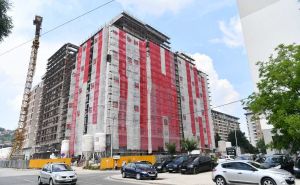 Skandal u BiH: Stanove platili, ali ne mogu useliti. Firma ih ucjenjuje, traži još 30.000 KM