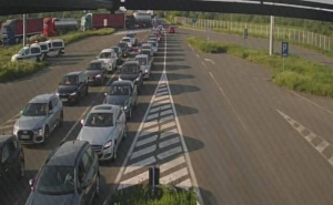 Ogromne kolone na graničnim prijelazima u BiH: BIHAMK upozorava na gužve