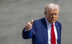 Američka privreda pada, a on krivi druge: "Ovo je Bidenova berza, a ne Trumpova"