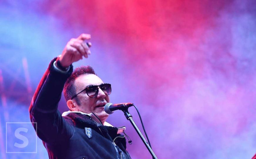 Legendarna Bombaj štampa i pjesma dana: 'Bolje letim sam'