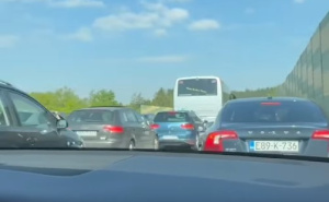 Vozači, oprez: Zabilježene gužve na autoputu - pogledajte kako izgleda put prema Hercegovini