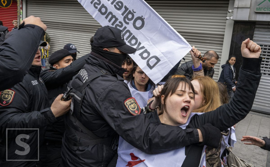 Nasilan 1. maj u Turskoj: Policija uhapsila više od 400 demonstranata
