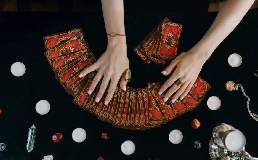 Precizni romski horoskop za maj: Otkrijte šta čeka vaš znak u narednom mjesecu
