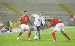 Legende Hajduka i Dinama igraju humanitarnu utakmicu za bivšeg reprezentativca BiH