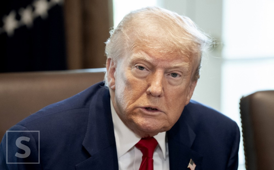 Nova prijetnja: Trump najavio sankcije bilo kome ko kupi naftu od Irana