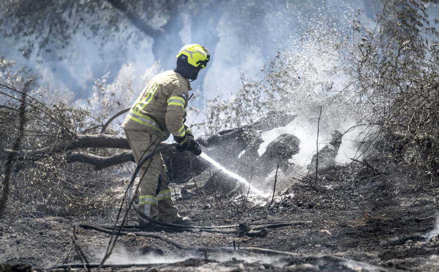 Požari u Izraelu pod kontrolom: Nekoliko vojnika ostalo zarobljeno u vatrenoj stihiji
