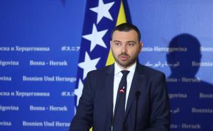 Magazinović: 'Krišto može već danas imenovati ministra sigurnosti, ali čeka Čovića'