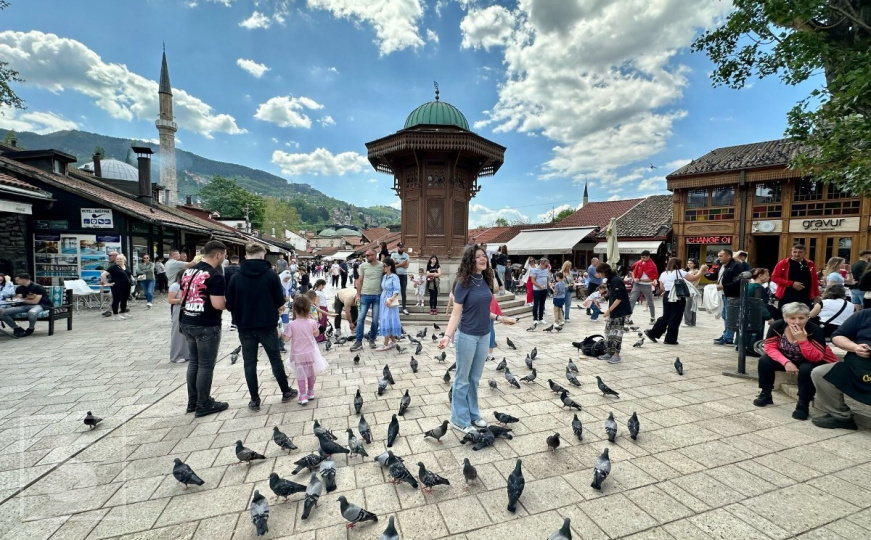 Turisti vole Sarajevo: U grad dolazi sve više gostiju - evo iz koje zemlje stiže najviše posjetilaca