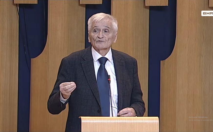 Špirić uvredljivo odgovorio Vukanoviću: 'Ispred iskrivljenog ogledala mnoge stvari izgledaju ljepše'