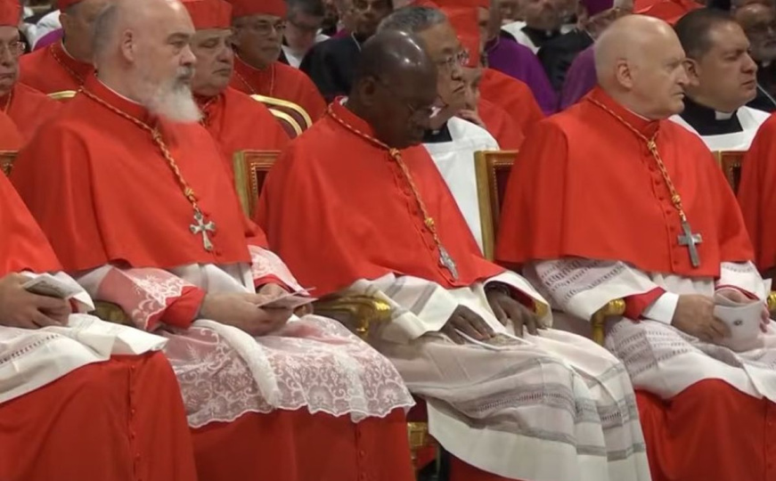 Ovo će se dogoditi ako papa ne bude izabran do petka: Pojavilo se ime koje niko nije očekivao