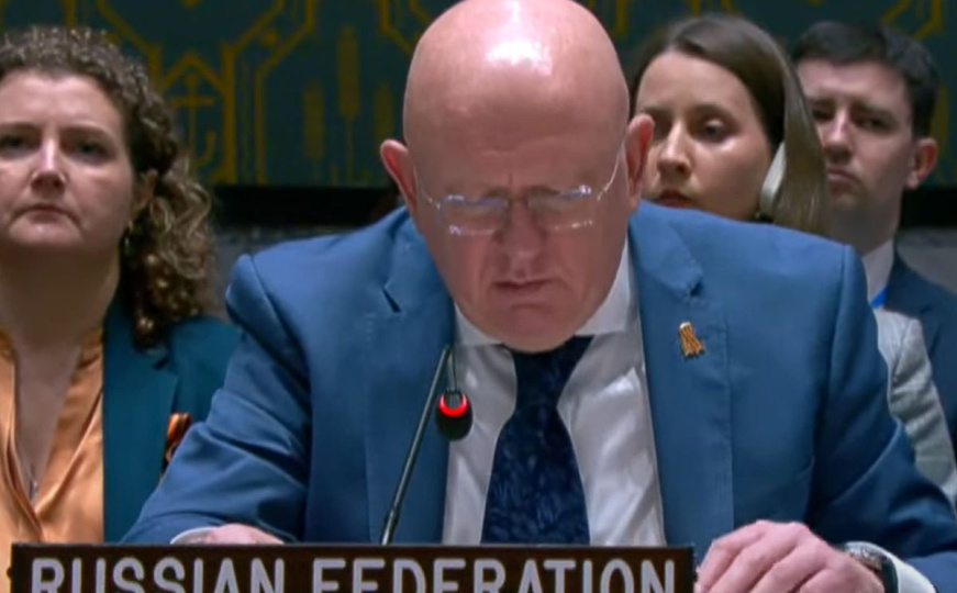 Rusi udarili na Schmidta: 'On želi izbaciti Dodika iz politike. OHR truje BiH i treba se zatvoriti'