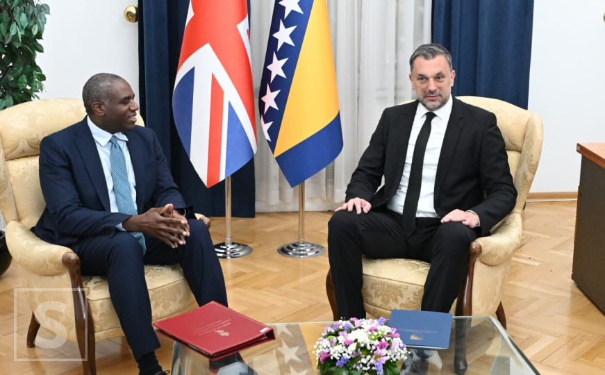 Šef britanske diplomatije osudio secesionističke poteze Milorada Dodika