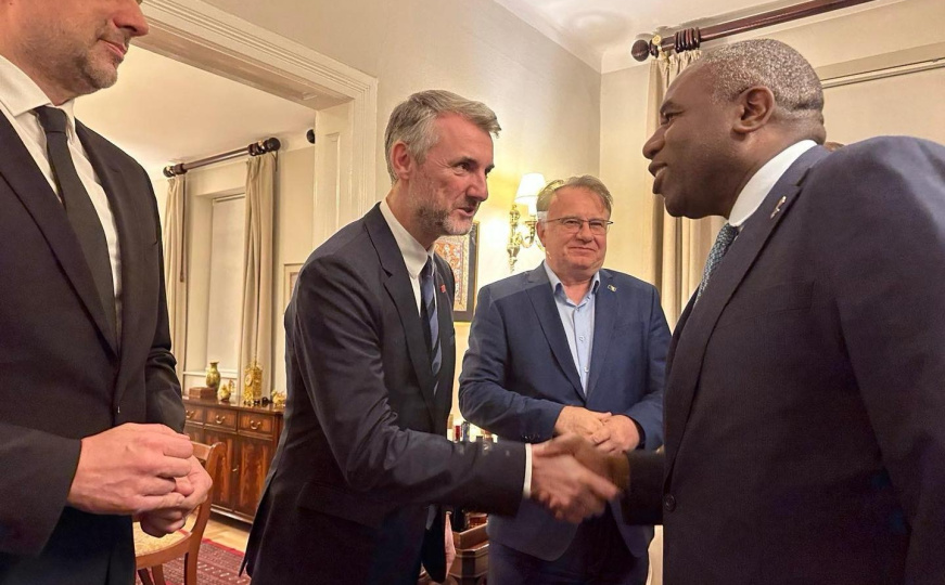Oglasio se Edin Forto: Otkrio šta je rekao britanskom šefu diplomatije Davidu Lammyju