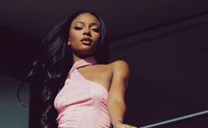Ayra Starr feat. Wizkid - Gimme Dat