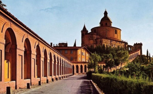 Radio Italia: Portico San Luca, Il nomme della rosa i Fontana del vino