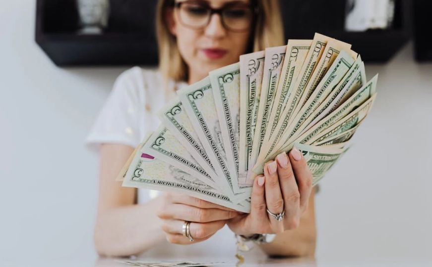 Majska sreća u novčaniku: Ova dva horoskopska znaka će se obogatiti do sredine mjeseca