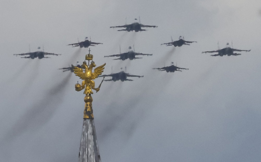 Putinov trodnevni prekid vatre stupio je na snagu: Ukrajina tvrdi da ga je Rusija već prekršila