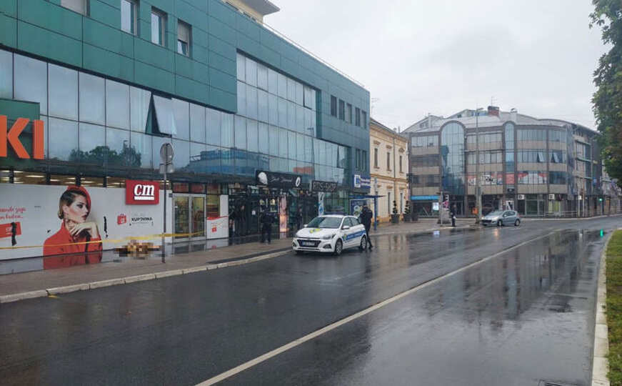 Policija istražuje: Pronađeno tijelo muškarca u centru Brčkog