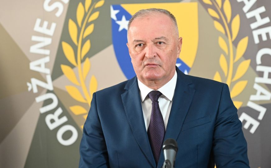 Zukan Helez zabranio bjeguncima Dodiku, Stevandiću i Viškoviću ulazak na lokacije Oružanih snaga