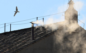 Izabran je novi papa: Bijeli dim iznad Sikstinske kapele