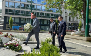 Sarajevo se sjeća: Obilježena godišnjica podizanja spomenika ubijenoj djeci tokom opsade