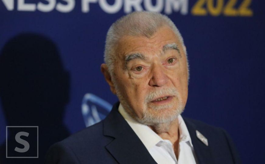 Stjepan Mesić: U Bleiburgu je poginulo samo 13 zločinačkih, neprijateljskih vojnika