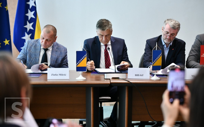 Sarajevo: Lideri stranaka potpisali Platformu za mir, ovo je njen sadržaj