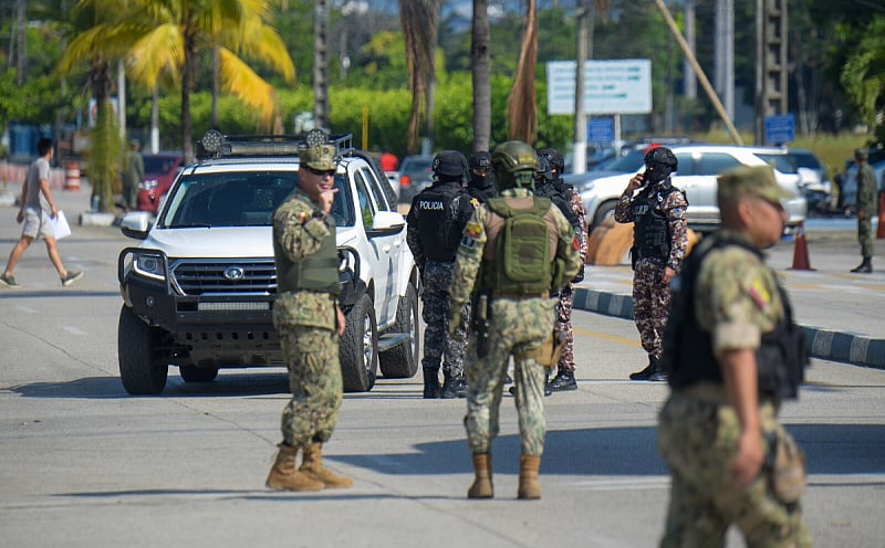 Oružani sukob u Ekvadoru: U zasjedi kriminalne grupe ubijeno jedanaest vojnika