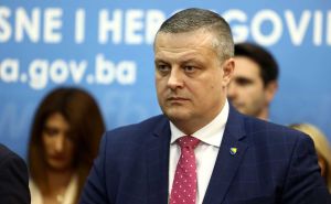 Mijatović: 'Bjegunci od pravosuđa voze posljednje krugove. Najveću cijenu će platiti srpski narod'