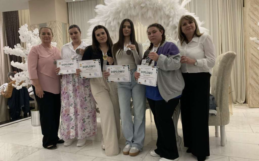 Učenici iz Mostara osvojili zlato i tri bronze na Međunarodnom gastro festivalu u Novom Pazaru