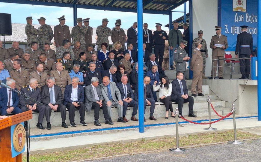 Na obilježavanje Dana vojske RS stigao i Darko Ćulum
