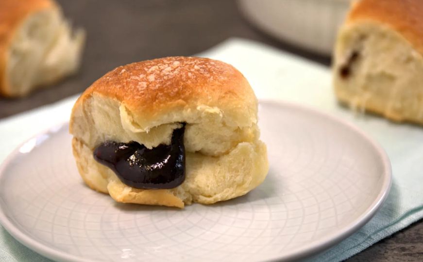 Buhtle s čokoladom: Mirisno putovanje u djetinjstvo