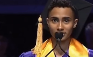 Skandal u SAD-u: 'Univerzitet neće dodijeliti diplomu studentu jer je pri dodjeli kritikovao Izrael'