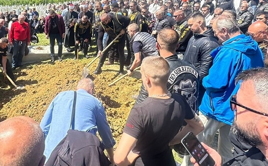 Bajkeri se oprostili od 'brata na dva točka': Na Vlakovu klanjana dženaza Adisu Mirviću