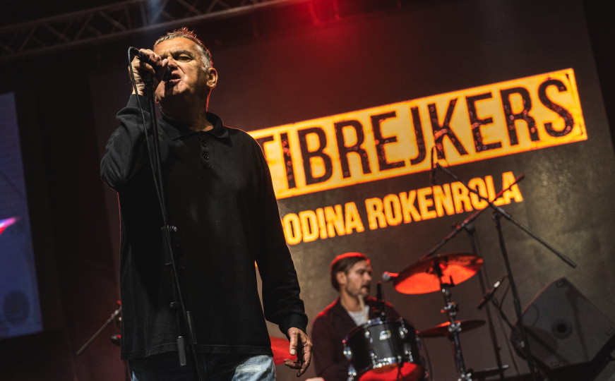 Cane iz Partibrejkersa za Radiosarajevo.ba: Sarajevska publika je naše tkivo