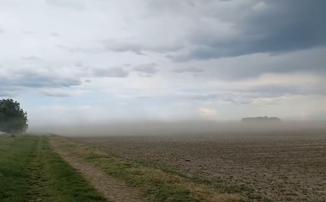 Pješčana oluja u bh. susjedstvu: Vjetar nosio sve pred sobom, prizori kao iz pustinje