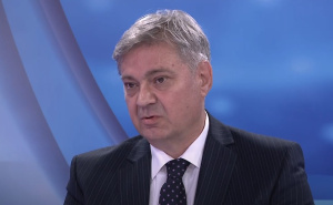 Denis Zvizdić: 'HDZ sjedi na dvije stolice, sve više članova želi napustiti Dodikov zagrljaj'
