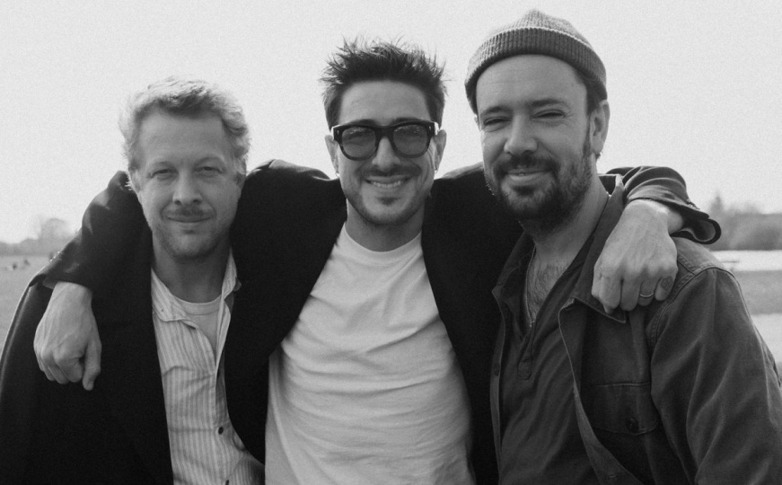 Mumford & Sons - Caroline