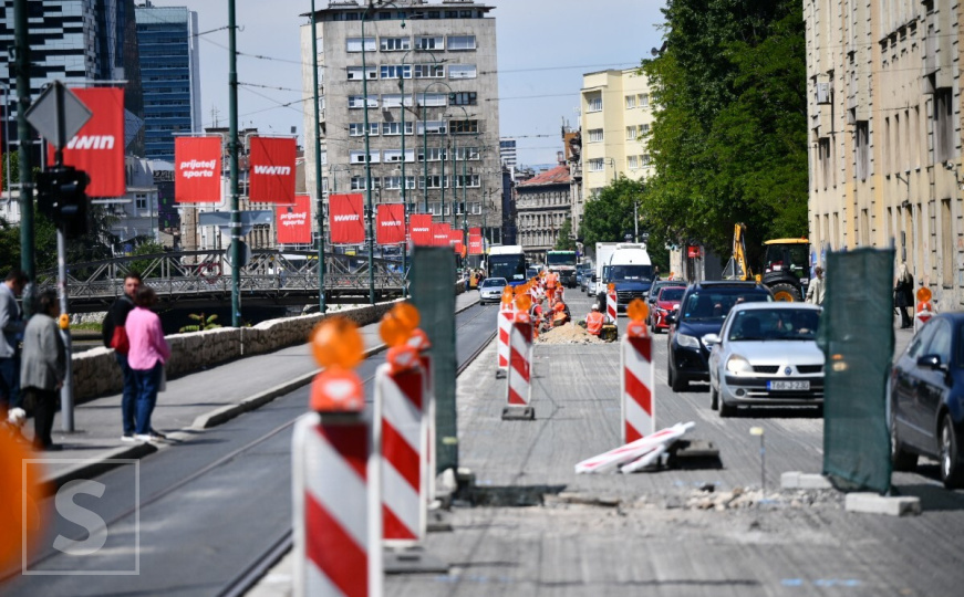 Ekipa portala Radiosarajevo.ba na terenu: Pogledajte kako teku radovi na Obali Kulina bana