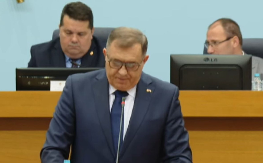 Dodik u NSRS: 'Mir se napada. Bošnjački političari insistiraju na onome što je dovelo do rata'
