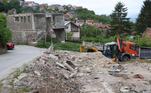 U Općini Novo Sarajevo uklonjeno 10 ruševnih i devastiranih objekata