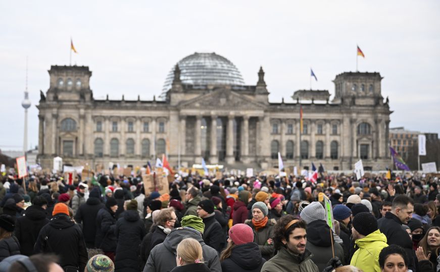 Dramatičan porast političkog nasilja u Njemačkoj: Desničarski motivi u prvom planu
