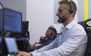 Kontrolor iz BHANSA-e otvoreno: 'Radimo za 20 posto manje plate, a letova nikad više'