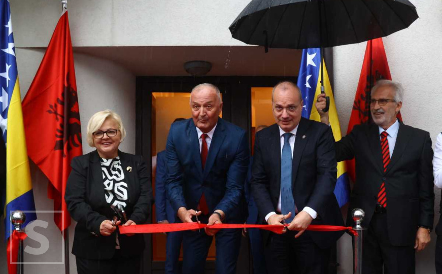 Jačanje diplomatskih odnosa: Svečano otvorena ambasada Republike Albanije u Sarajevu