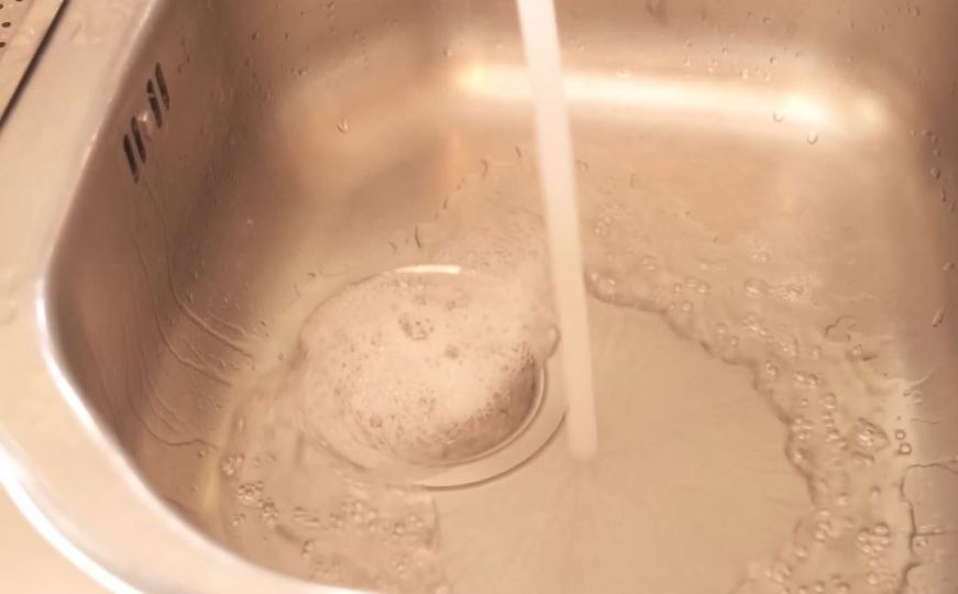 U 3 koraka riješite začepljenja: Sudoper neće smrditi ako slijedite ovaj jednostavan prirodni trik